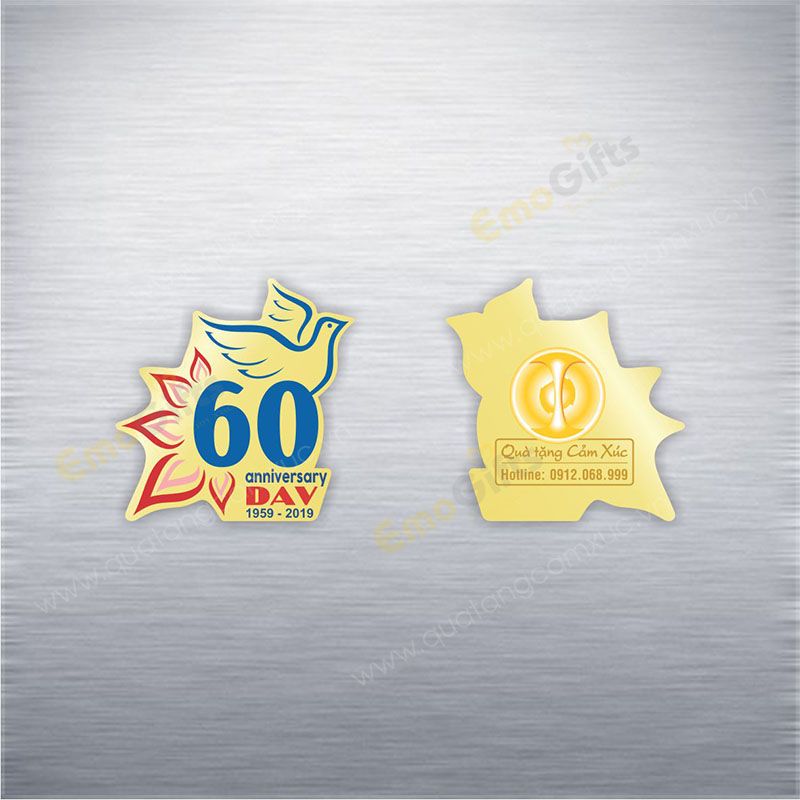 HUY HIỆU 60 NĂM